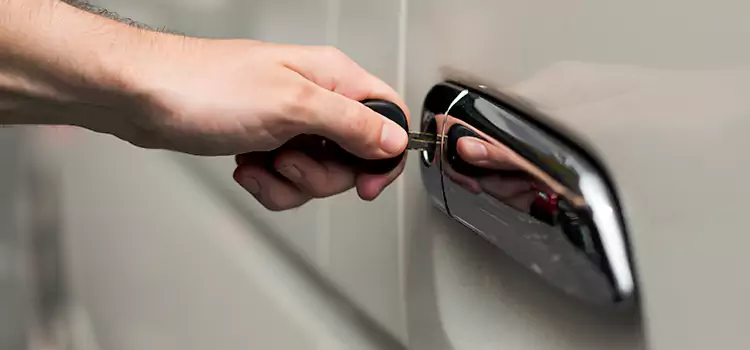 Why Choose Our Auto Locksmith Team in Pasadena, TX?