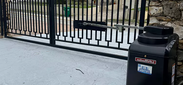 Seamless Installation and Support for Your New Gate in Pasadena, TX